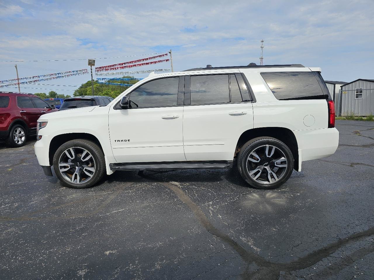 Used 2018 Chevrolet Tahoe Premier w/ RST 6.2L Performance Edition AWD/4WD image 37