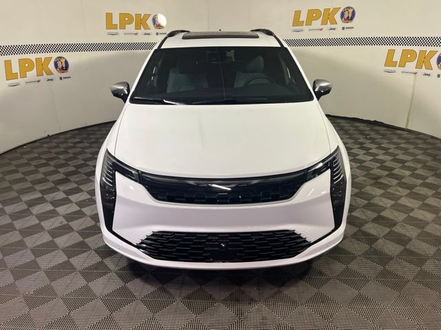 New 2027 Chrysler Pacifica Pinnacle AWD/4WD image 8