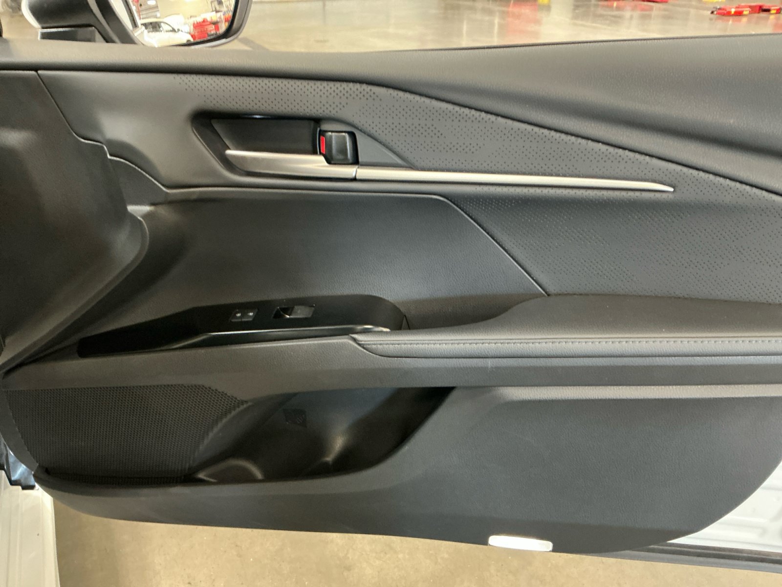 Used 2026 Toyota Camry XSE FWD image 16