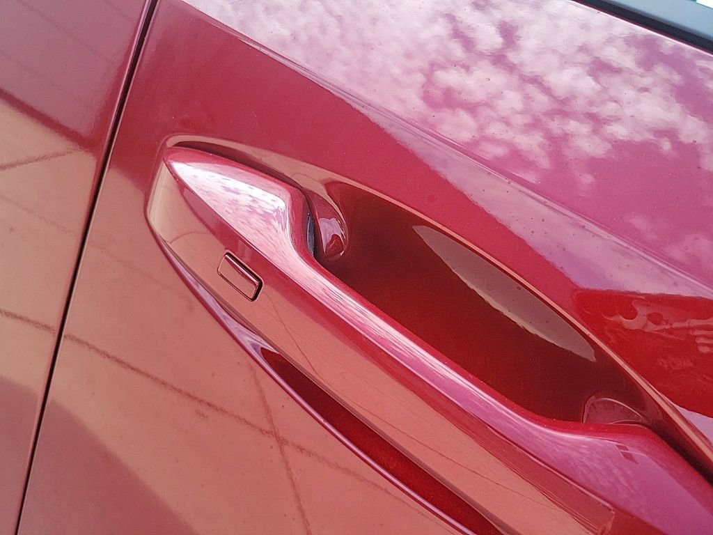 New 2025 Nissan Kicks SR w/ SR Premium Package image 10