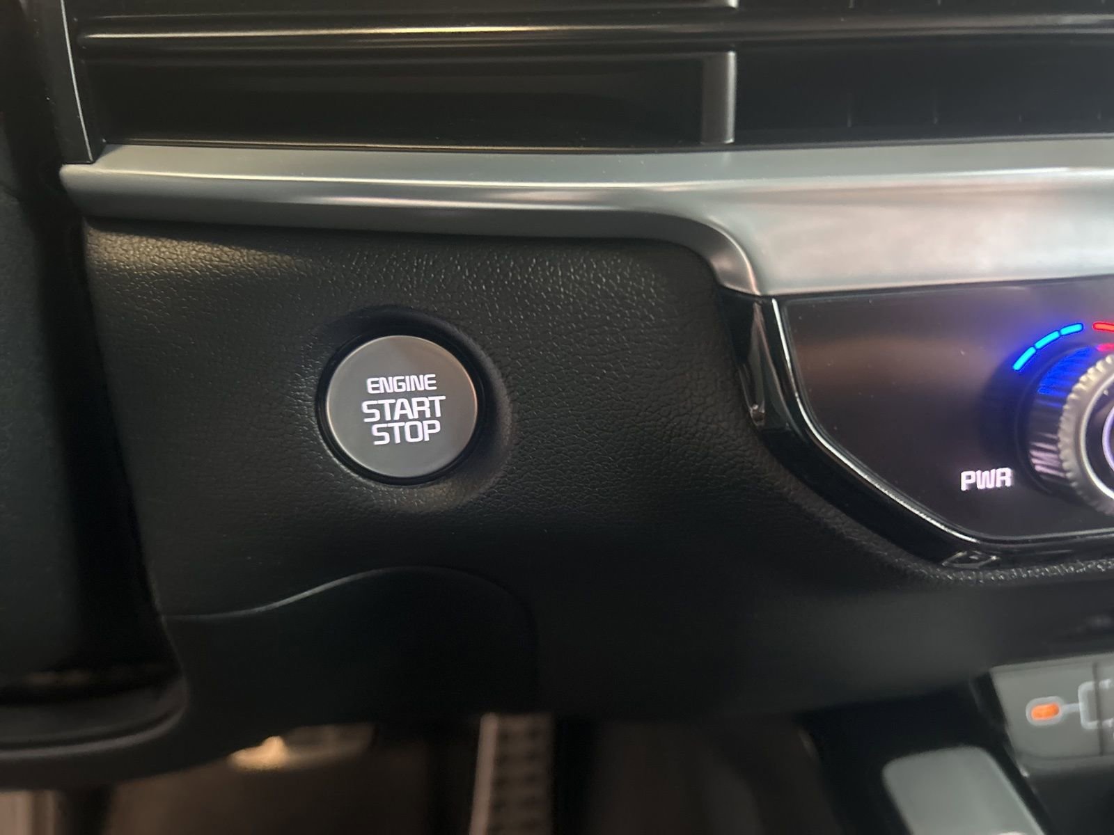 New 2026 Kia Sorento SX image 32