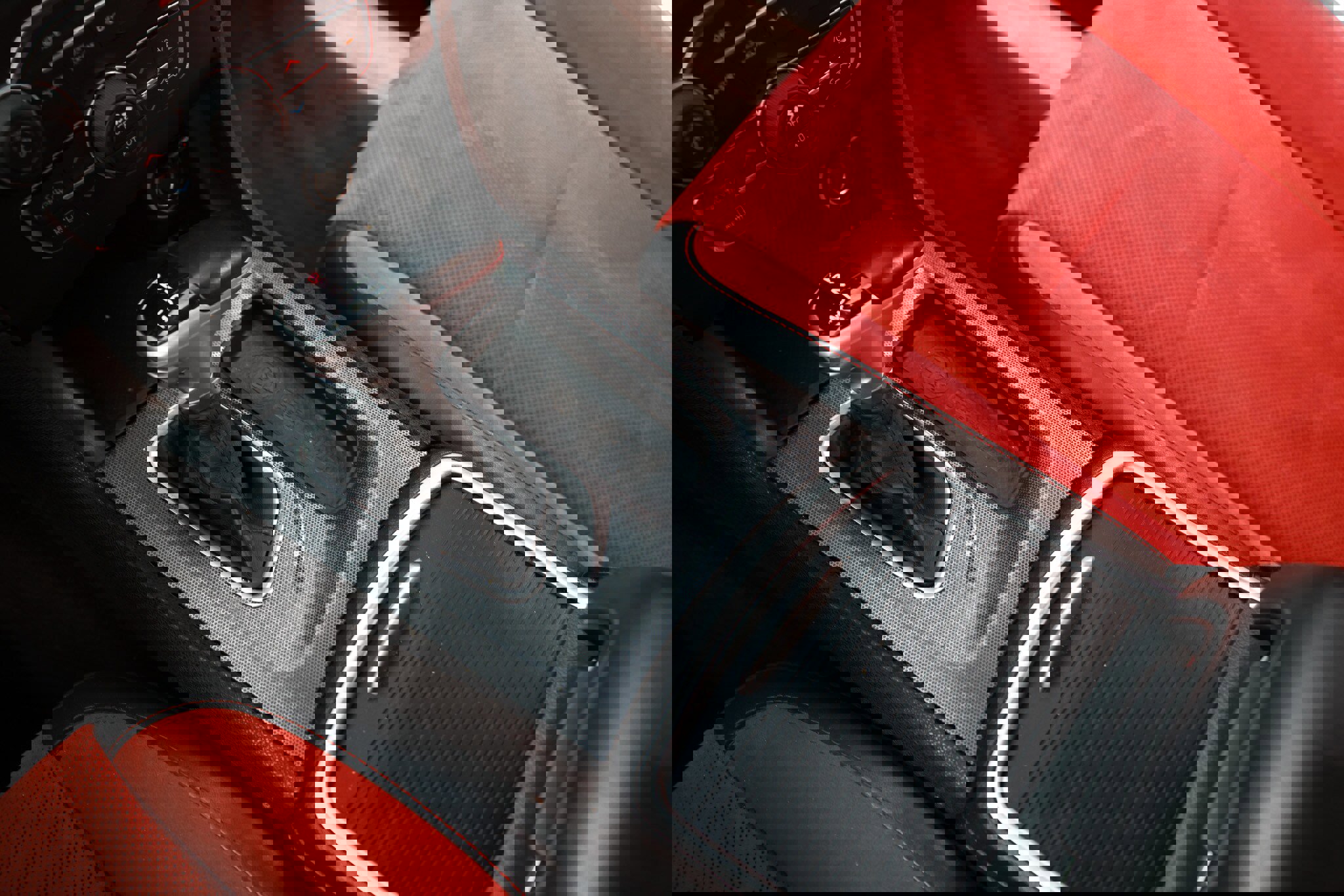 Used 2018 Dodge Charger R/T Scat Pack RWD image 42