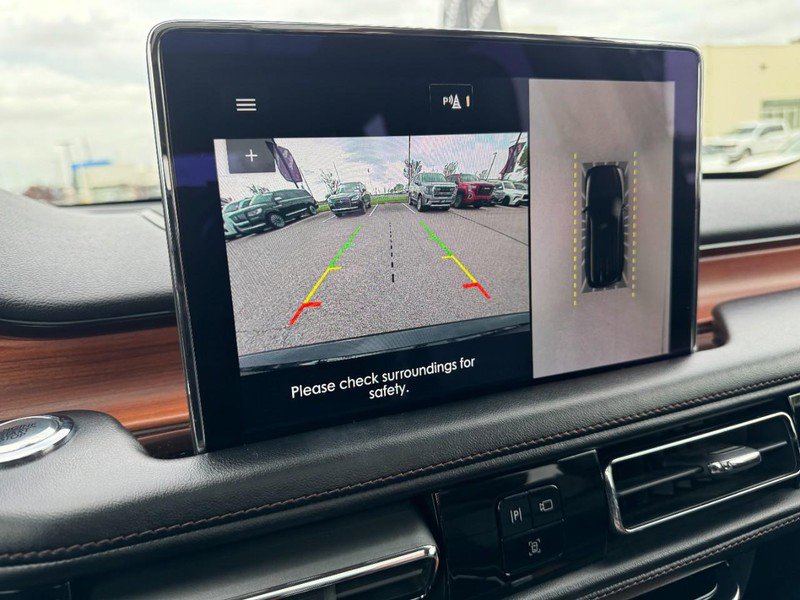 Used 2020 Lincoln Aviator Reserve w/ Equipment Group 202A image 24