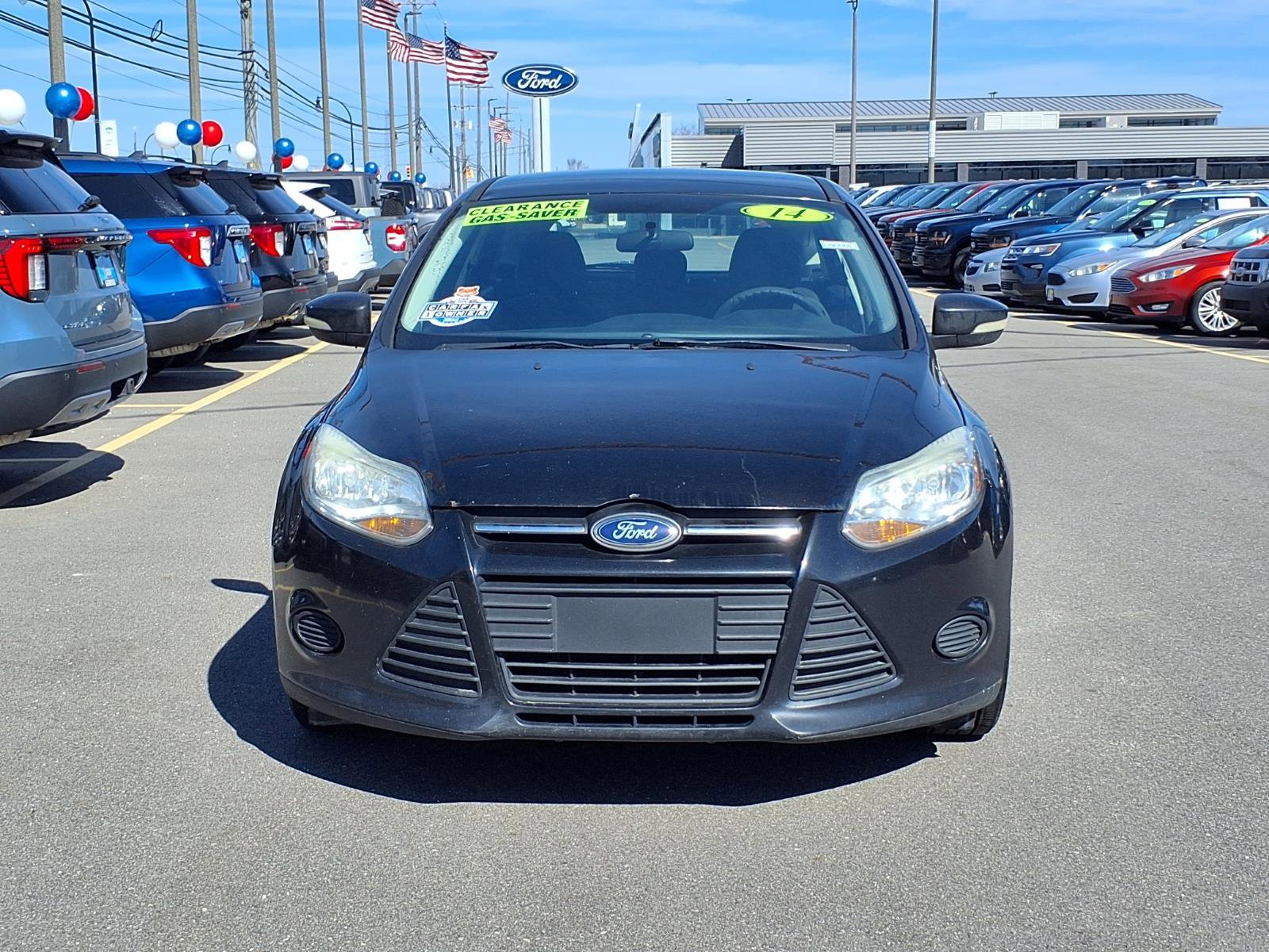 Used 2014 Ford Focus SE w/ SE Winter Package image 19