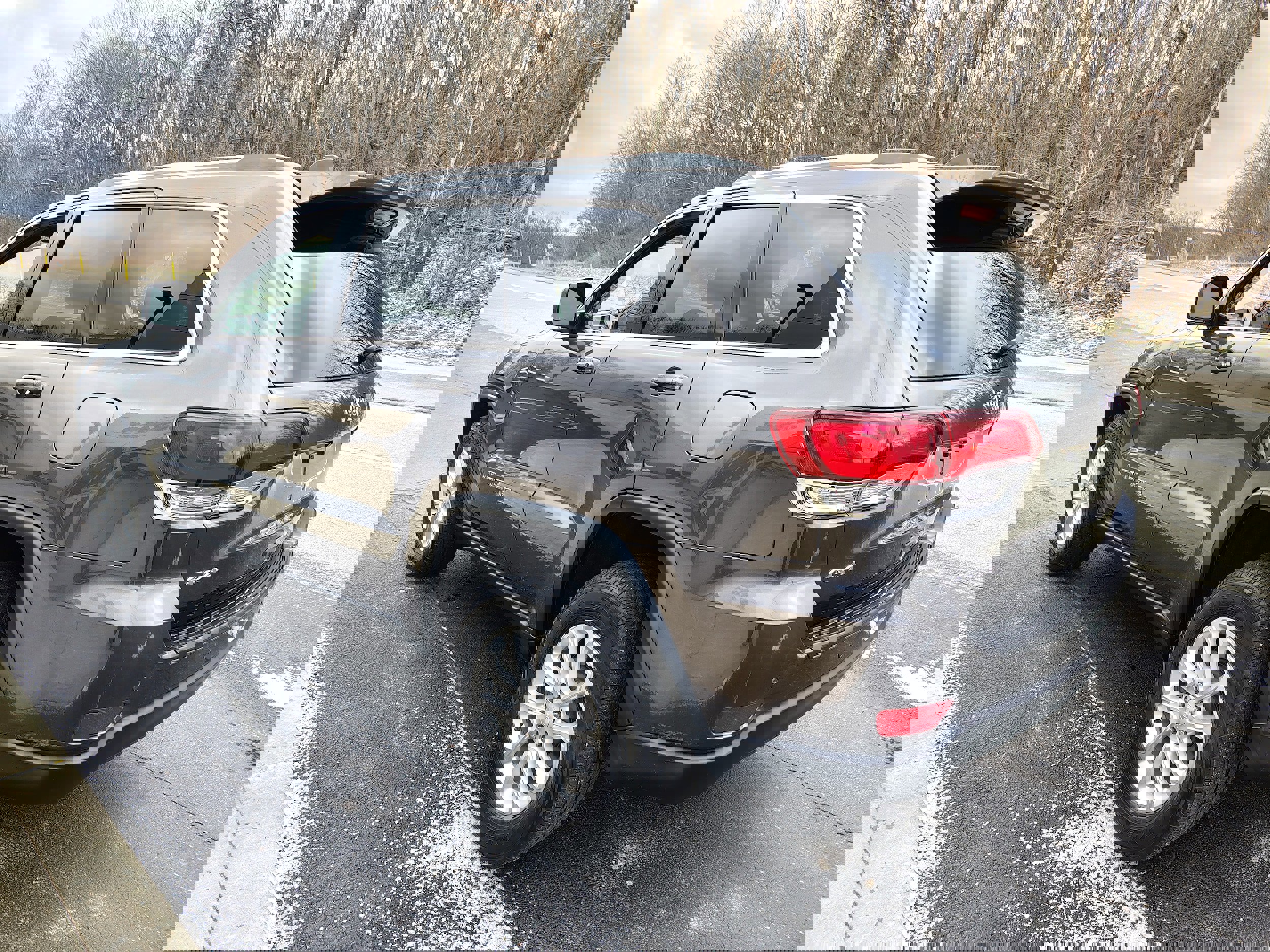 Certified 2021 Jeep Grand Cherokee Laredo image 7