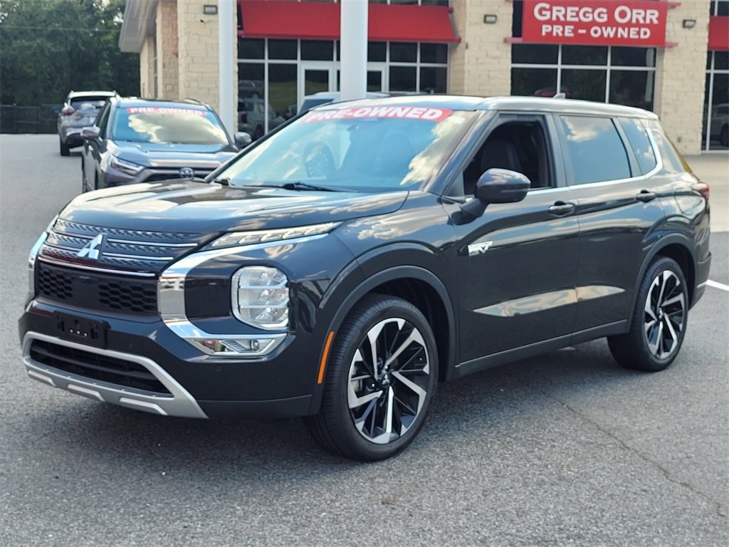 Used 2023 Mitsubishi Outlander SE