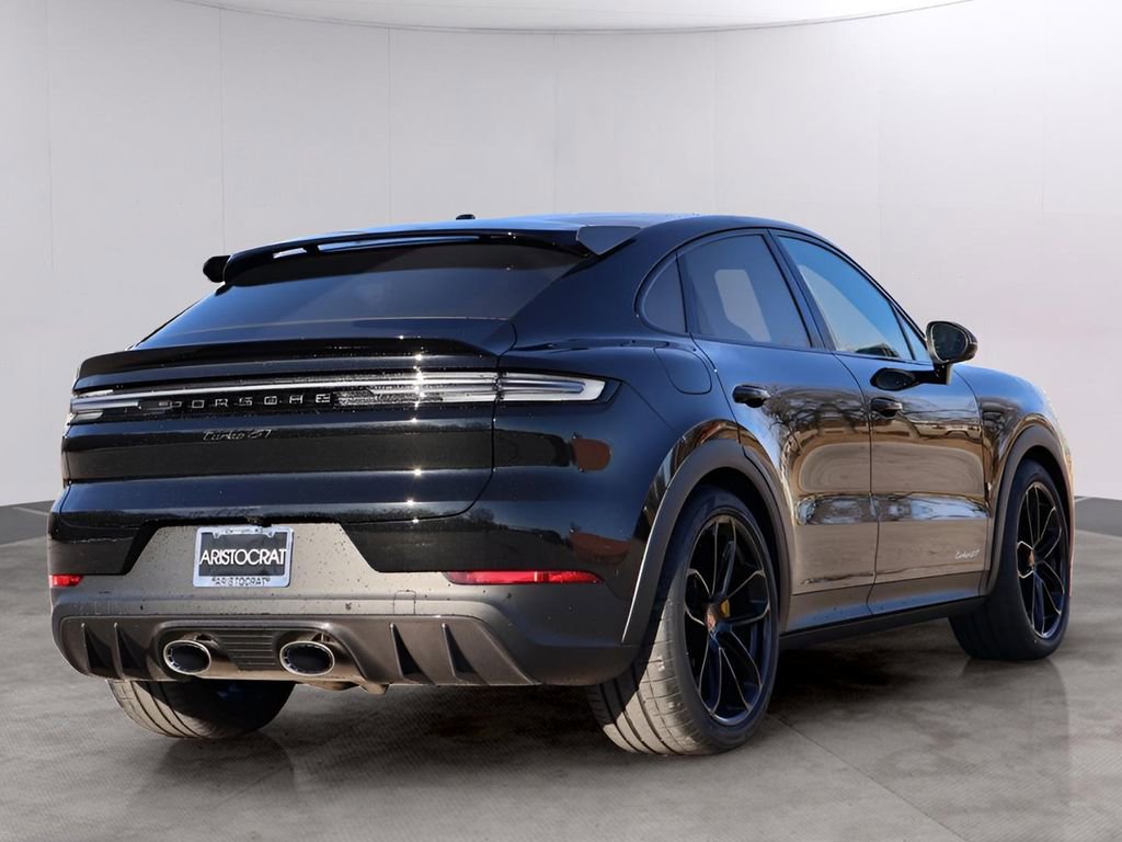 New 2026 Porsche Cayenne Turbo GT image 8