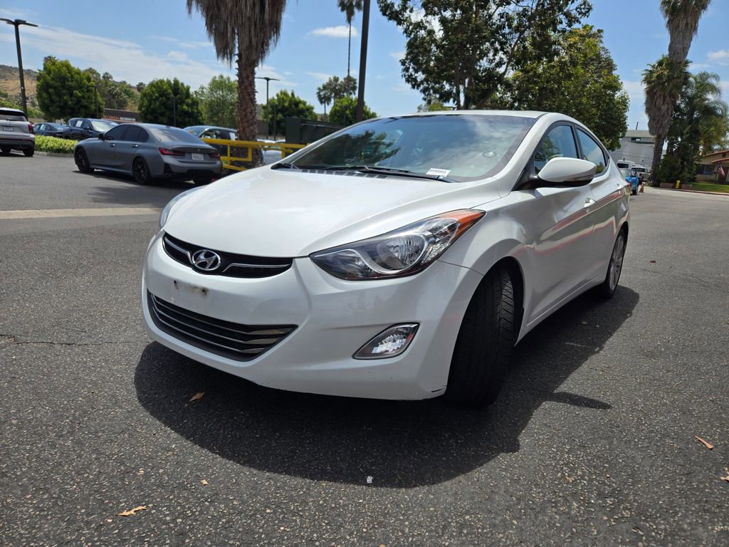 Used 2013 Hyundai Elantra Limited FWD image 4