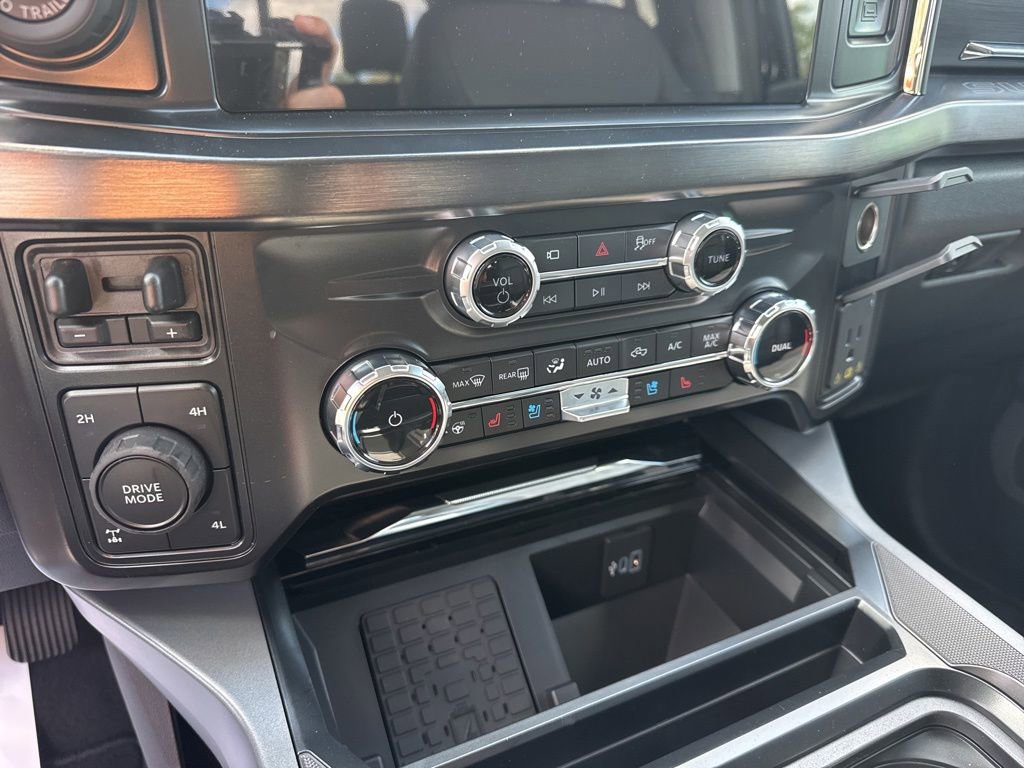 New 2026 Ford F250 Lariat w/ Lariat Ultimate Package AWD/4WD image 38