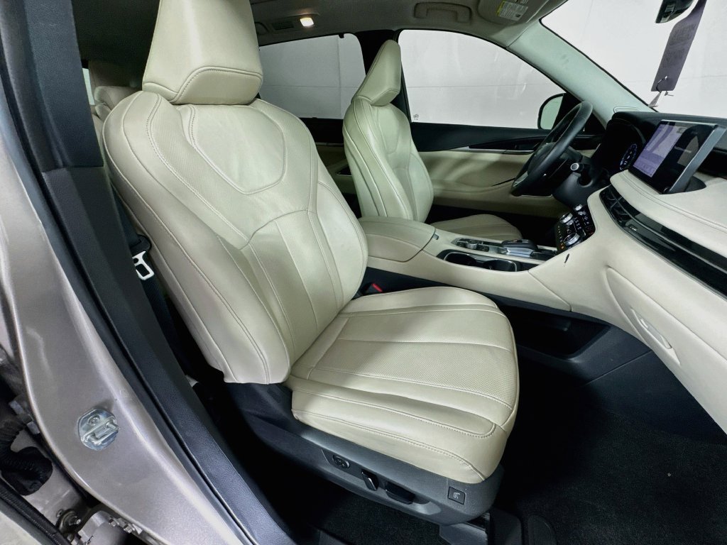 Certified 2024 INFINITI QX60 Sensory w/ Vision Package AWD/4WD image 40
