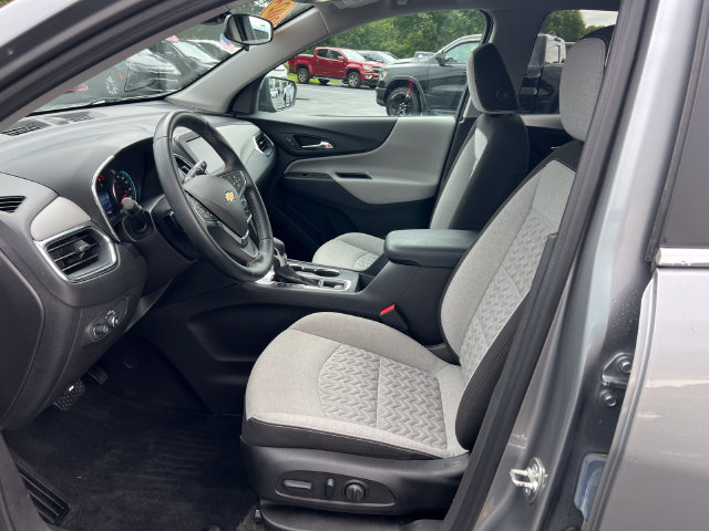 Used 2024 Chevrolet Equinox LT w/ Driver Convenience Package AWD/4WD image 4