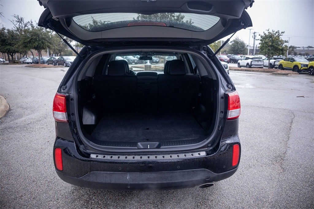 Used 2015 Kia Sorento EX image 28