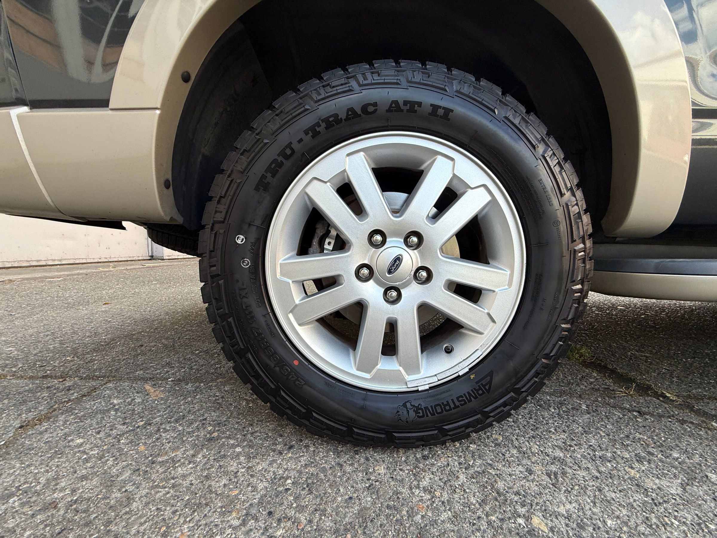 Used 2010 Ford Explorer Eddie Bauer AWD/4WD image 53