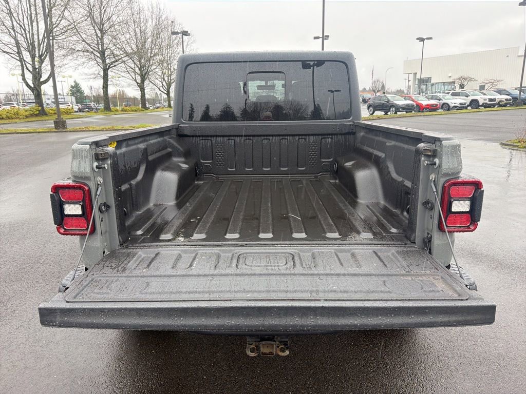 Used 2021 Jeep Gladiator Rubicon w/ Uconnect 4C Nav & Sound Group AWD/4WD image 22