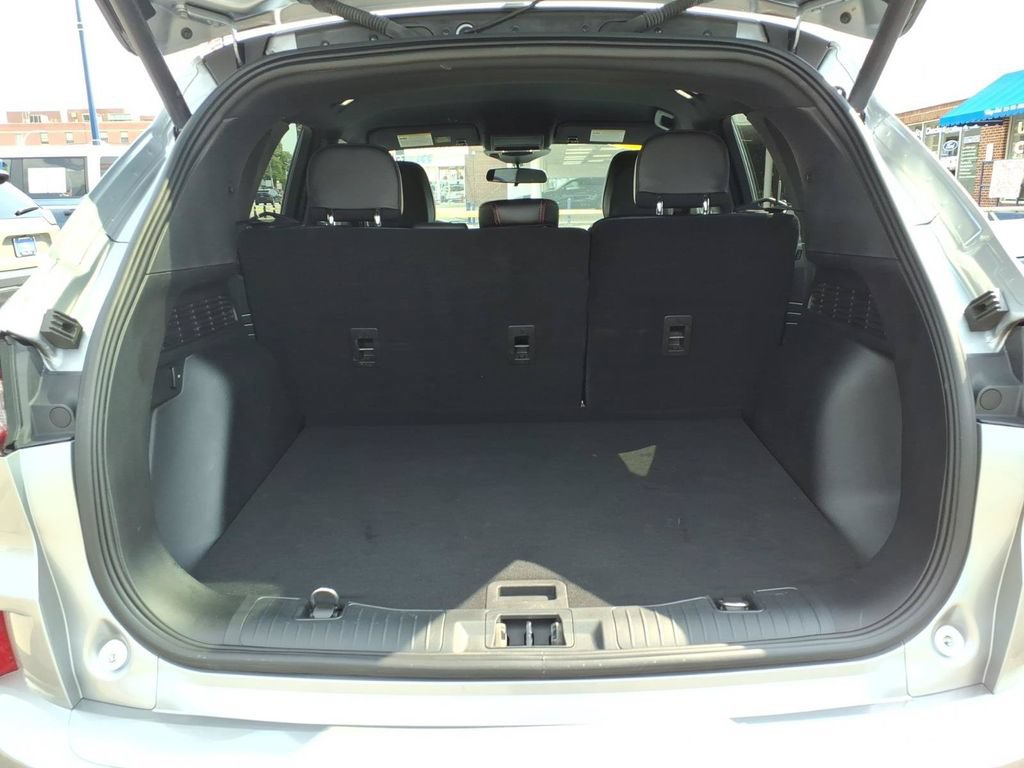 Certified 2023 Ford Escape ST-Line w/ Tech Pack #1 AWD/4WD image 8