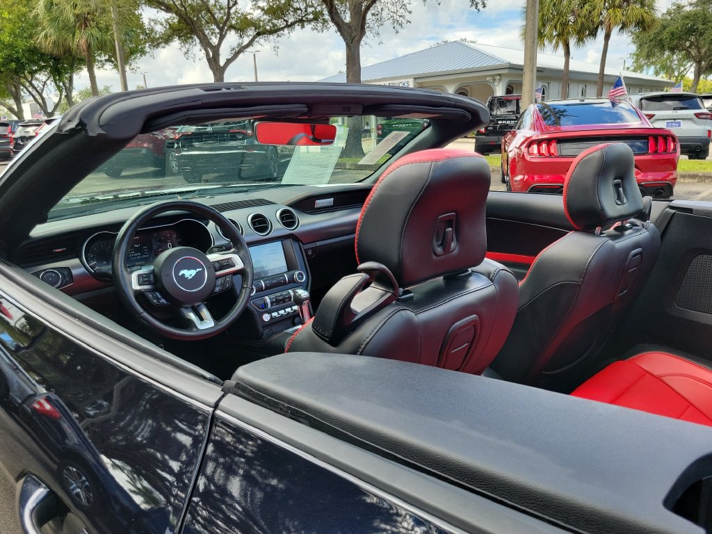 Used 2021 Ford Mustang GT Premium w/ Equipment Group 401A RWD image 10