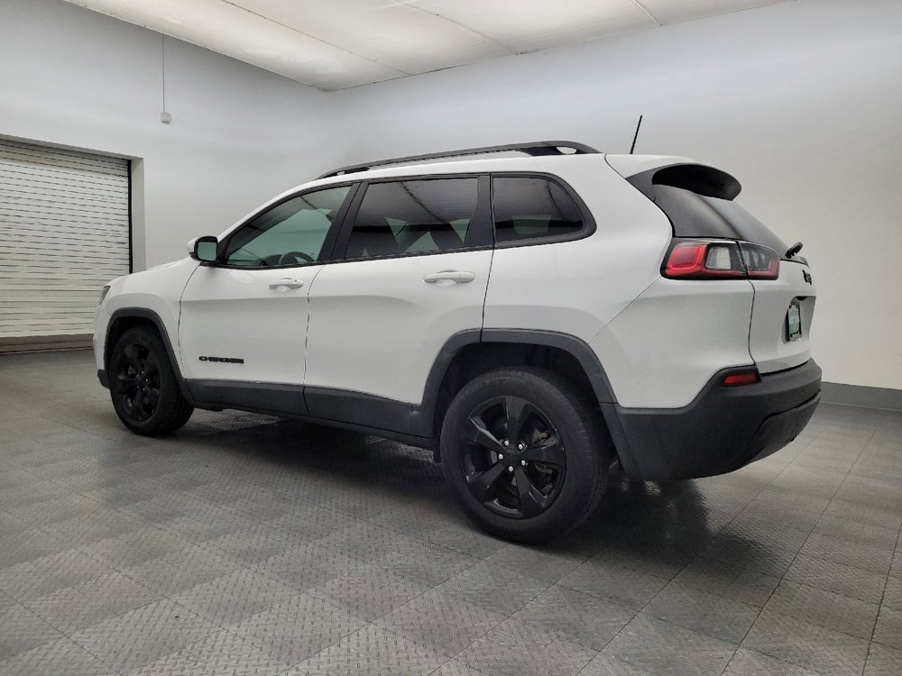 Used 2020 Jeep Cherokee Latitude Plus image 3