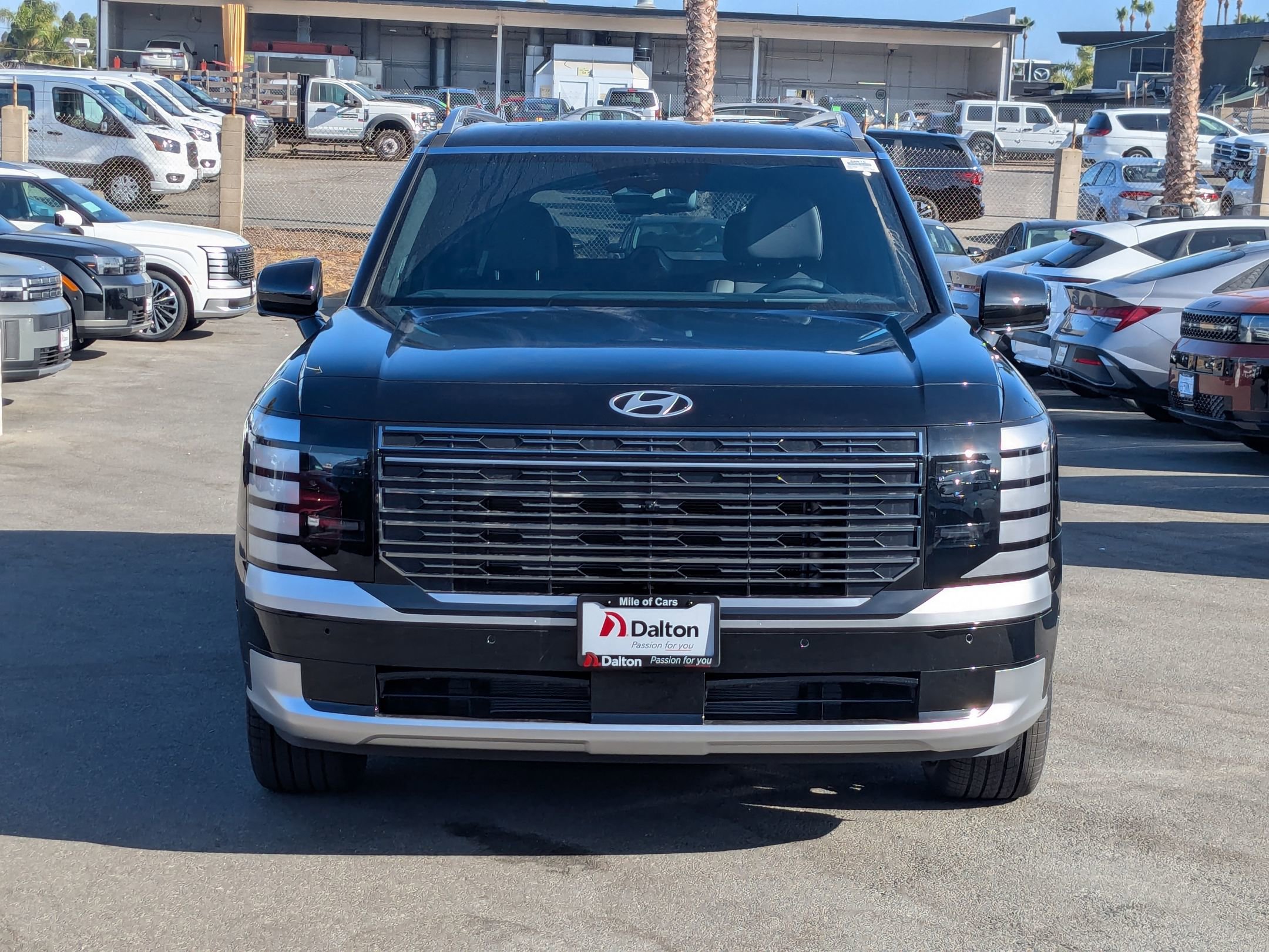 New 2026 Hyundai Palisade Calligraphy AWD/4WD image 2