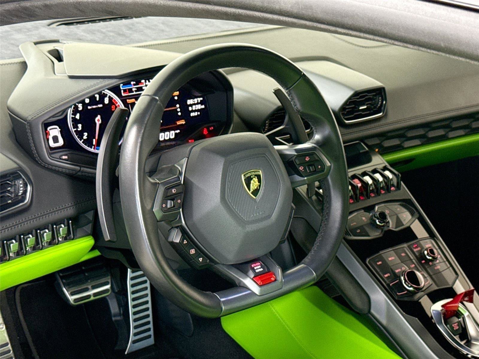 Used 2018 Lamborghini Huracan LP 580-2 image 18