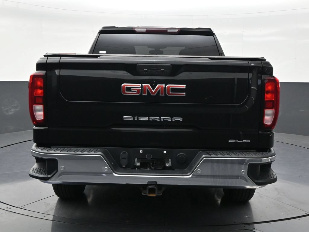 Used 2022 GMC Sierra 1500 SLE w/ Driver Alert Package I AWD/4WD image 4