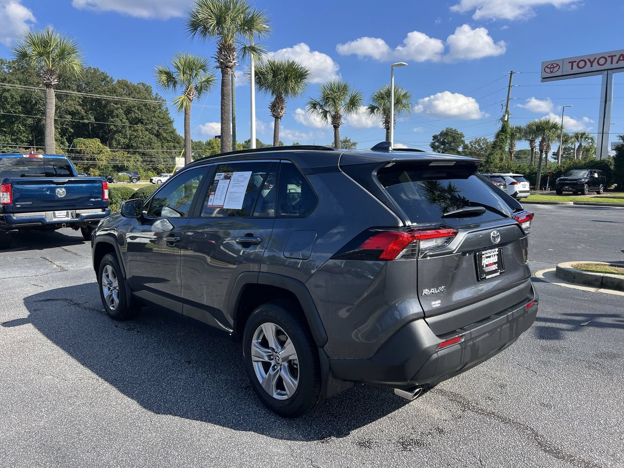 Used 2025 Toyota RAV4 XLE w/ Convenience Package FWD image 8