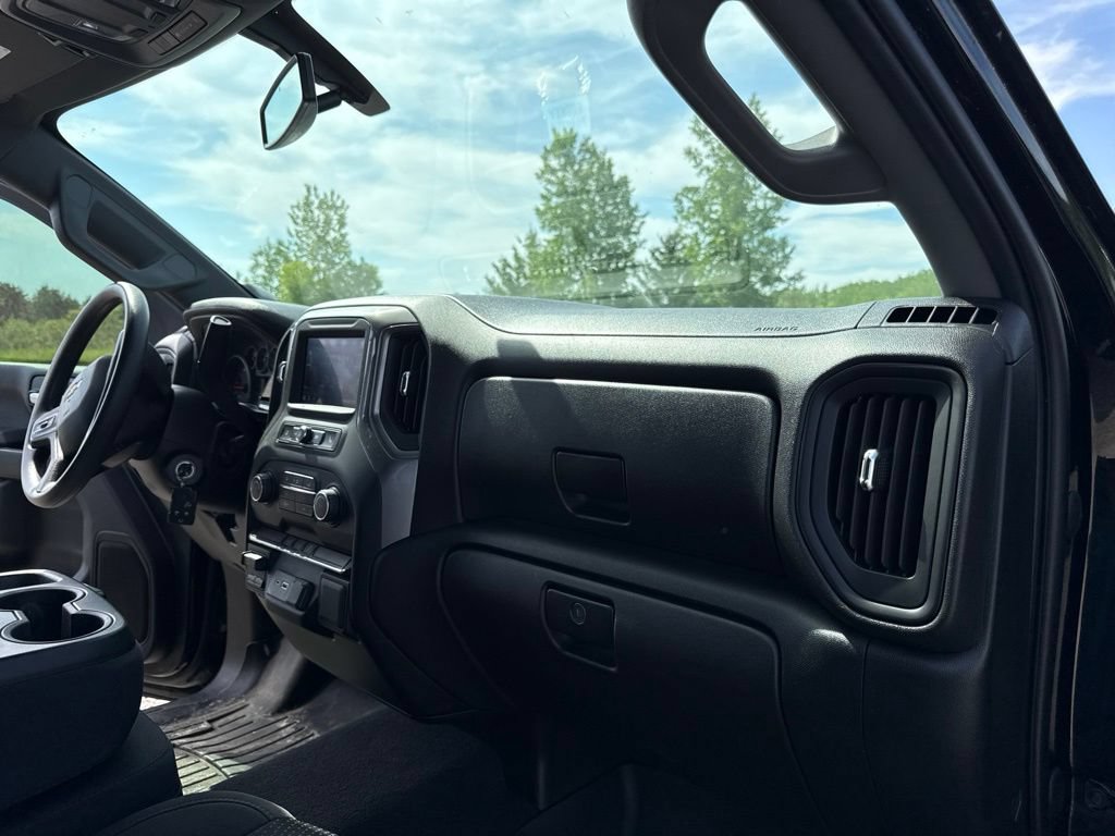 Used 2021 Chevrolet Silverado 2500 Custom w/ Custom Value Package AWD/4WD image 30