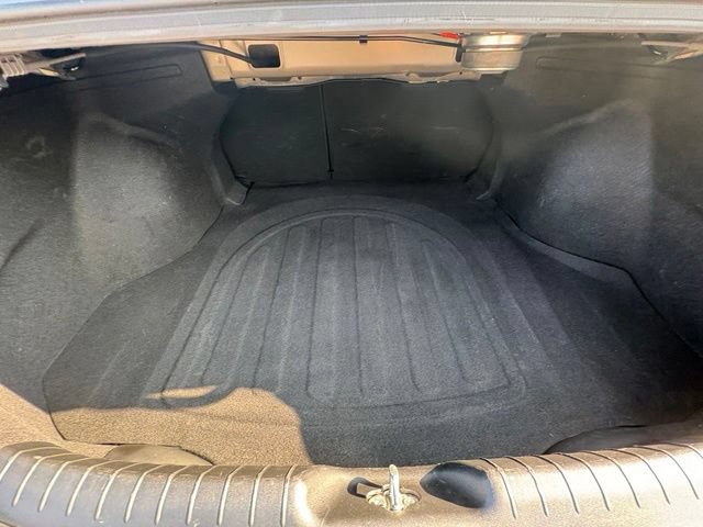 Used 2024 Hyundai Elantra Limited FWD image 26