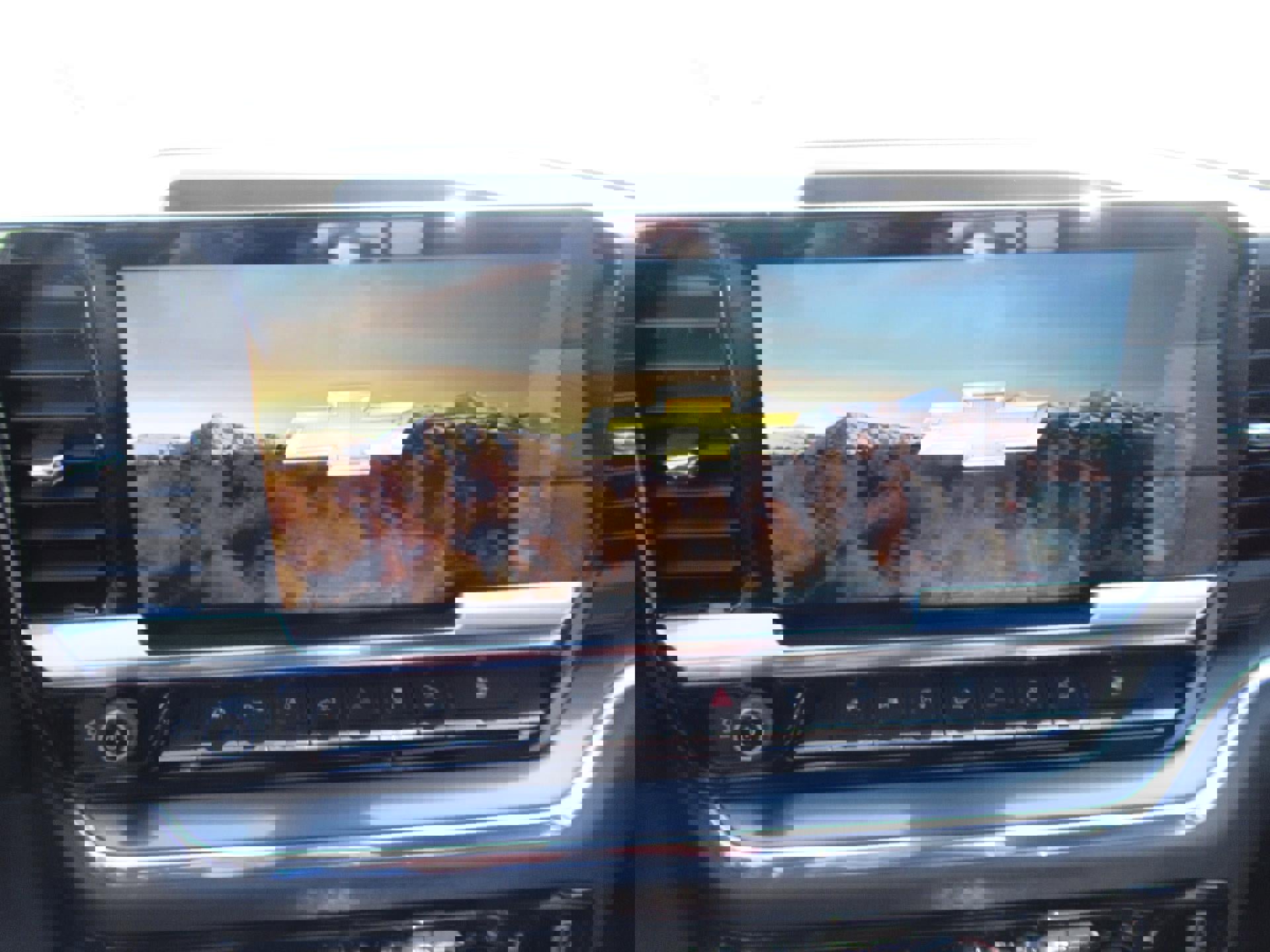 Certified 2024 Chevrolet Silverado 1500 High Country w/ Technology Package image 13