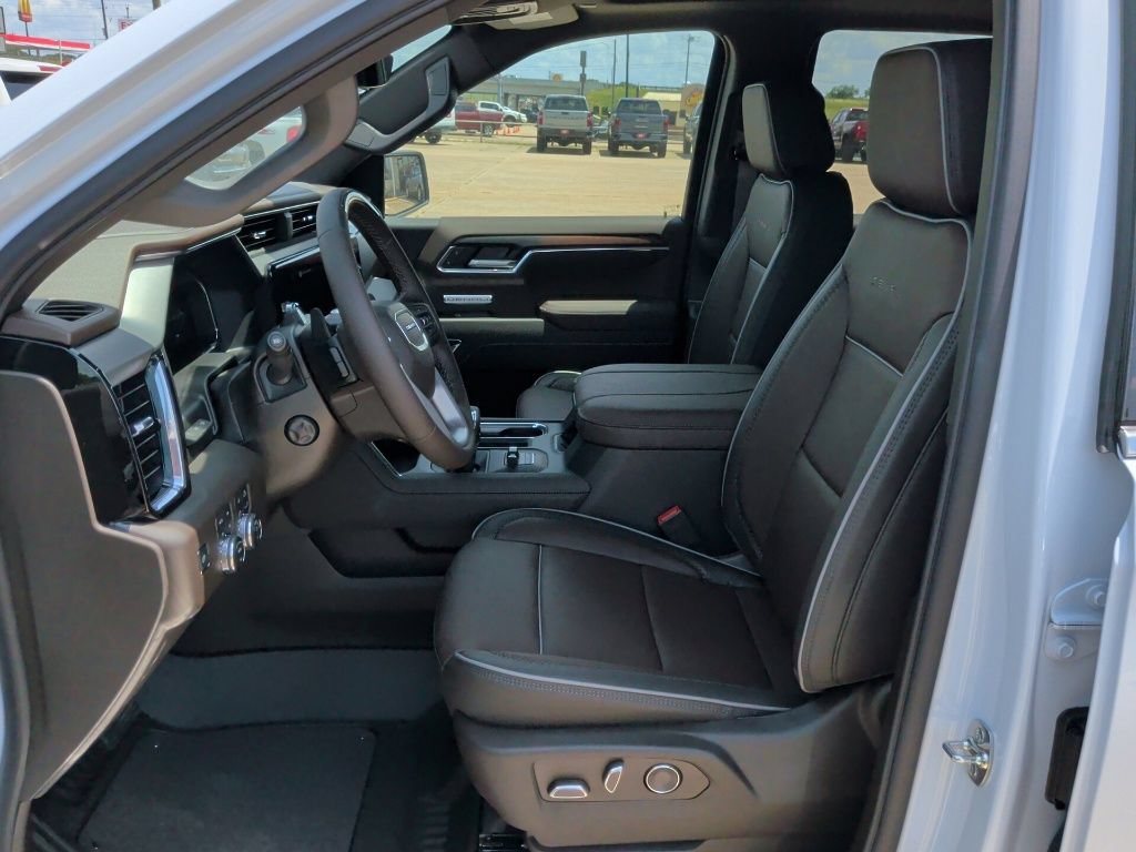 New 2026 GMC Sierra 1500 Denali AWD/4WD image 13