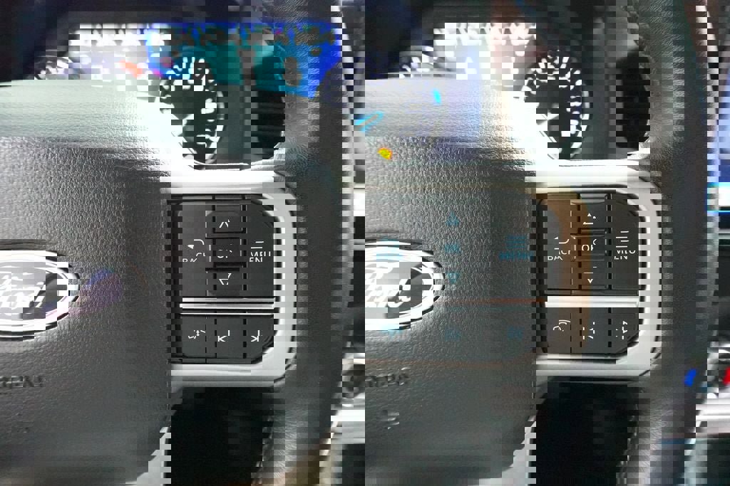 Certified 2024 Ford Expedition Limited image 14