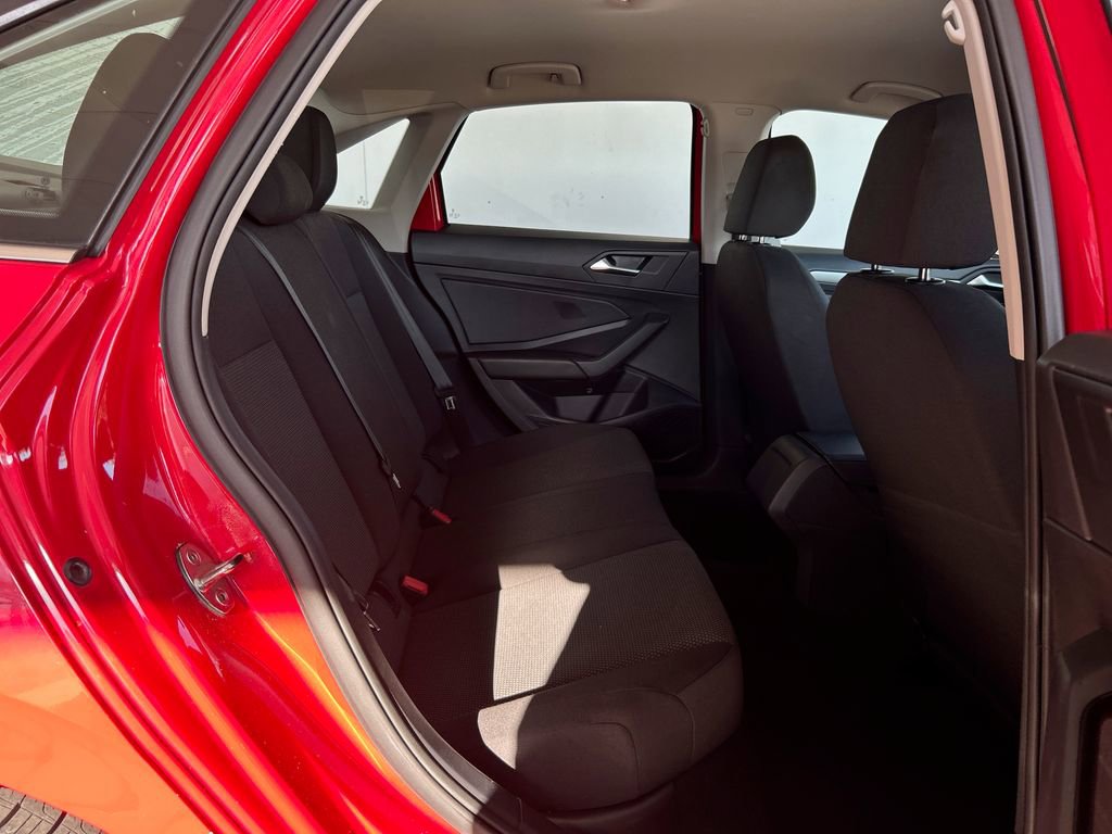 Used 2019 Volkswagen Jetta S w/ Driver Assistance Package image 33