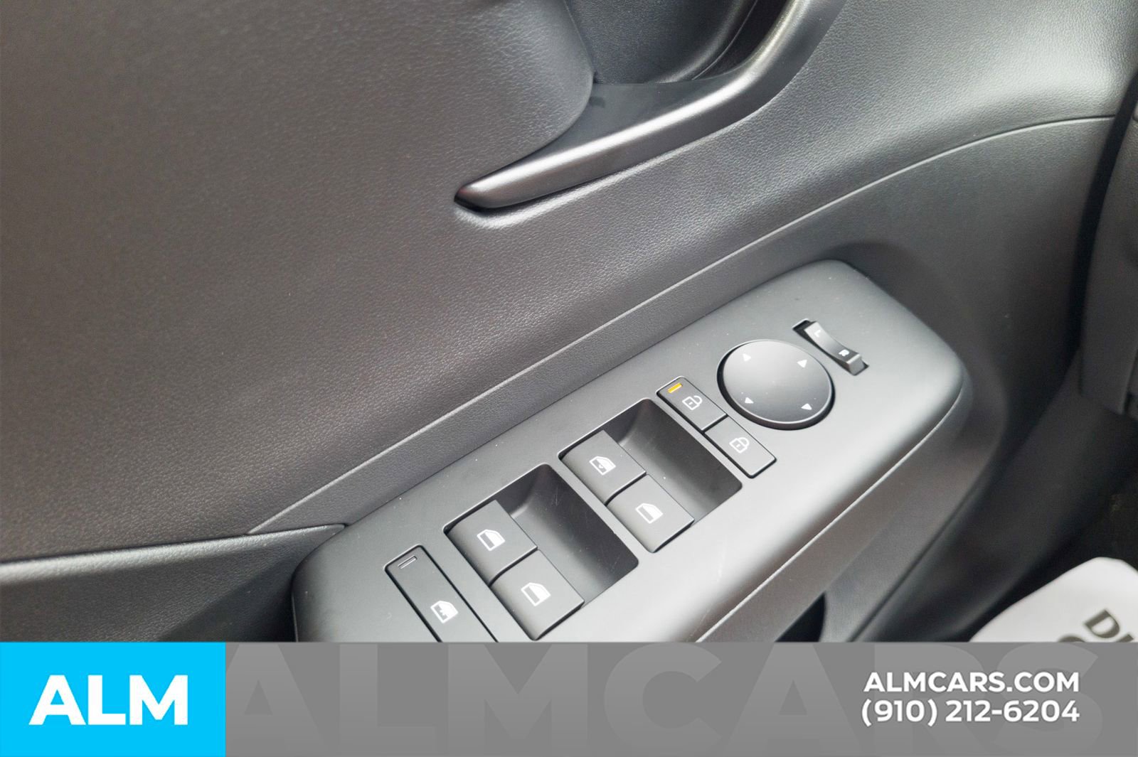 Certified 2026 Hyundai Kona SE image 29