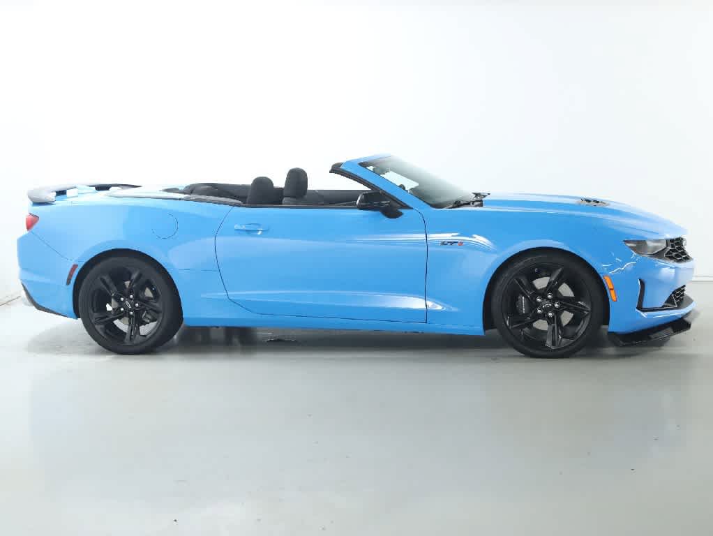 Used 2022 Chevrolet Camaro LT RWD image 14