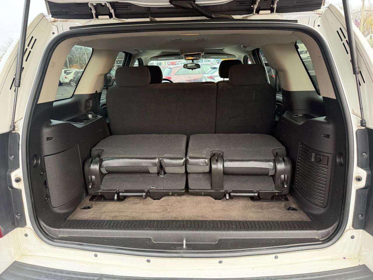 Used 2009 Chevrolet Tahoe LS RWD image 11