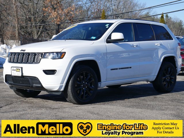 Used 2022 Jeep Grand Cherokee Laredo X image 1