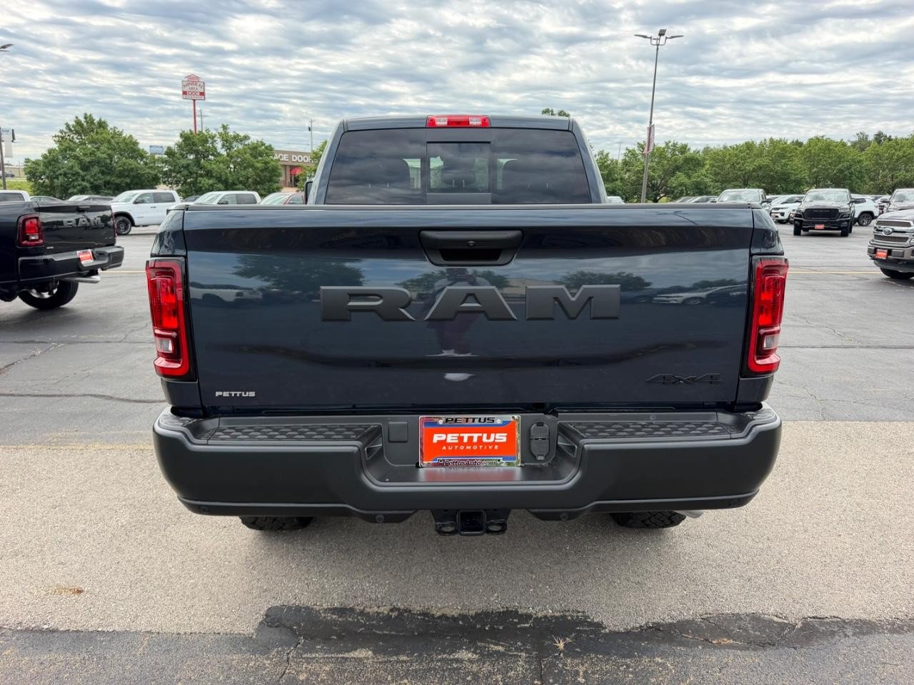 New 2026 RAM 2500 Warlock AWD/4WD image 4