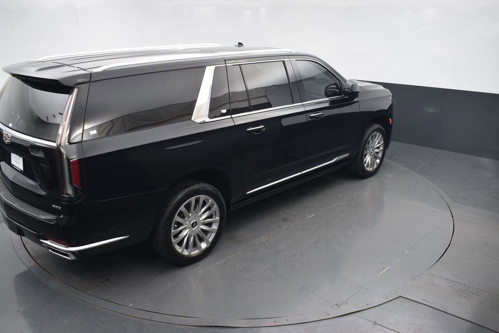 Used 2023 Cadillac Escalade ESV Premium Luxury w/ Performance Package image 48