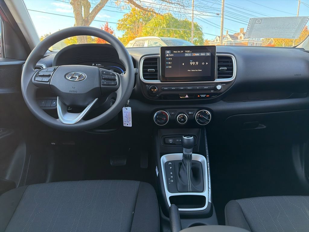 New 2026 Hyundai Venue SE FWD image 16