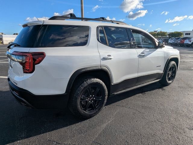 Used 2022 GMC Acadia AT4 w/ Technology Package image 17