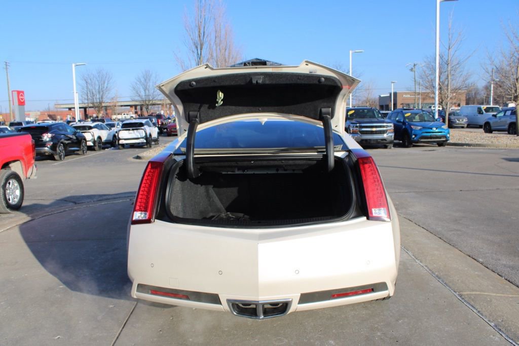 Used 2011 Cadillac CTS Premium image 9