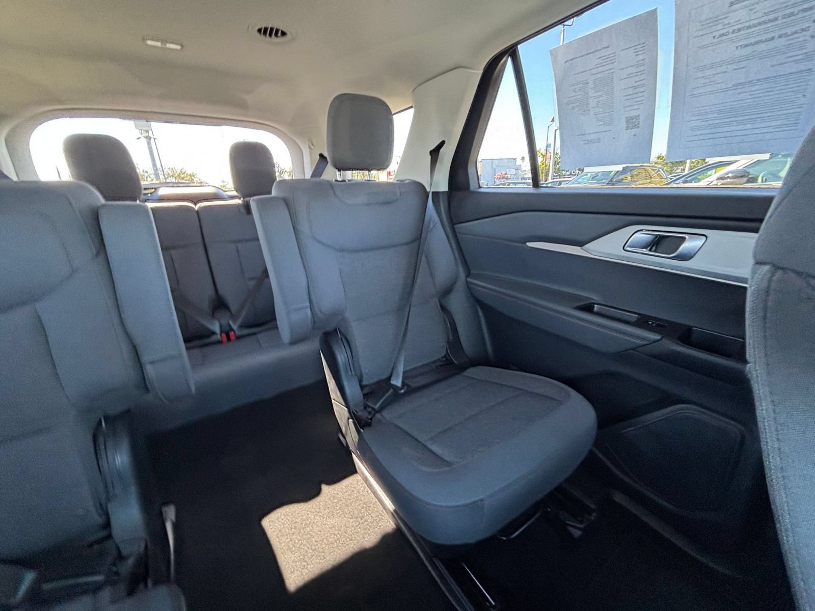 Used 2026 Ford Explorer Active AWD/4WD image 38