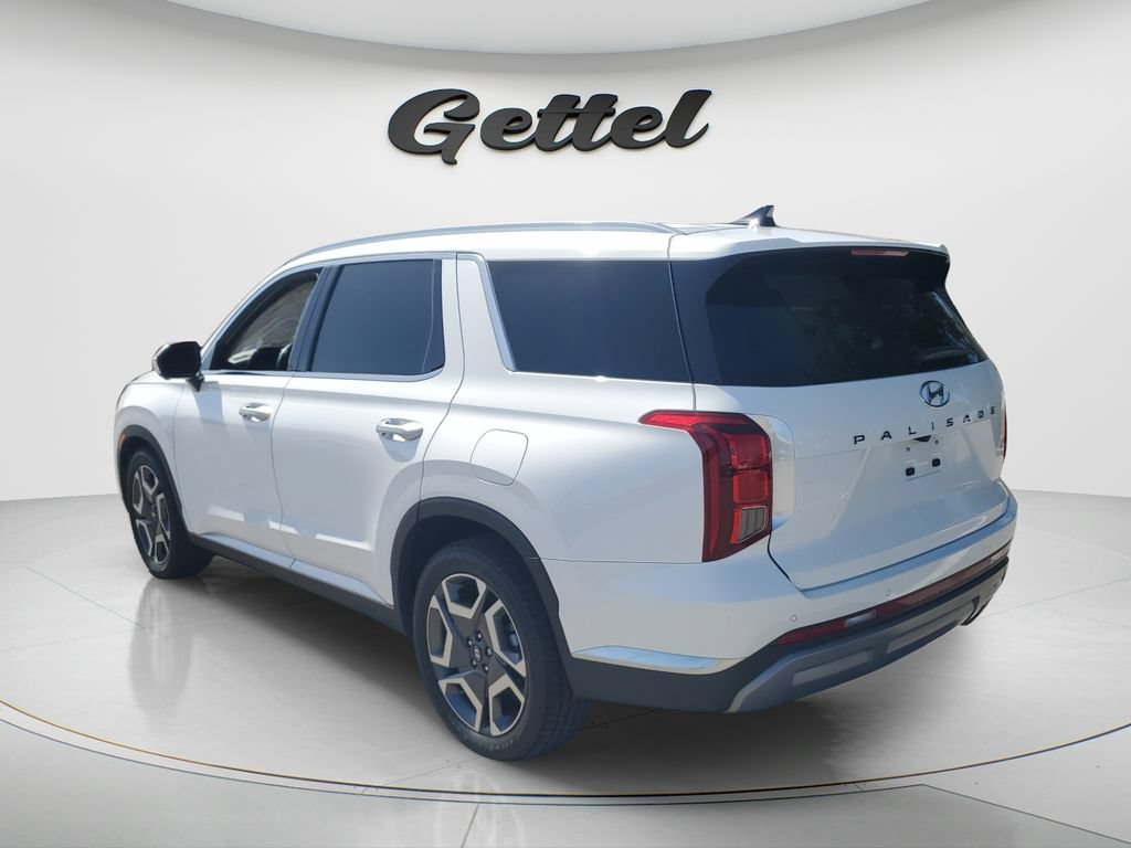 Used 2024 Hyundai Palisade Limited FWD image 7
