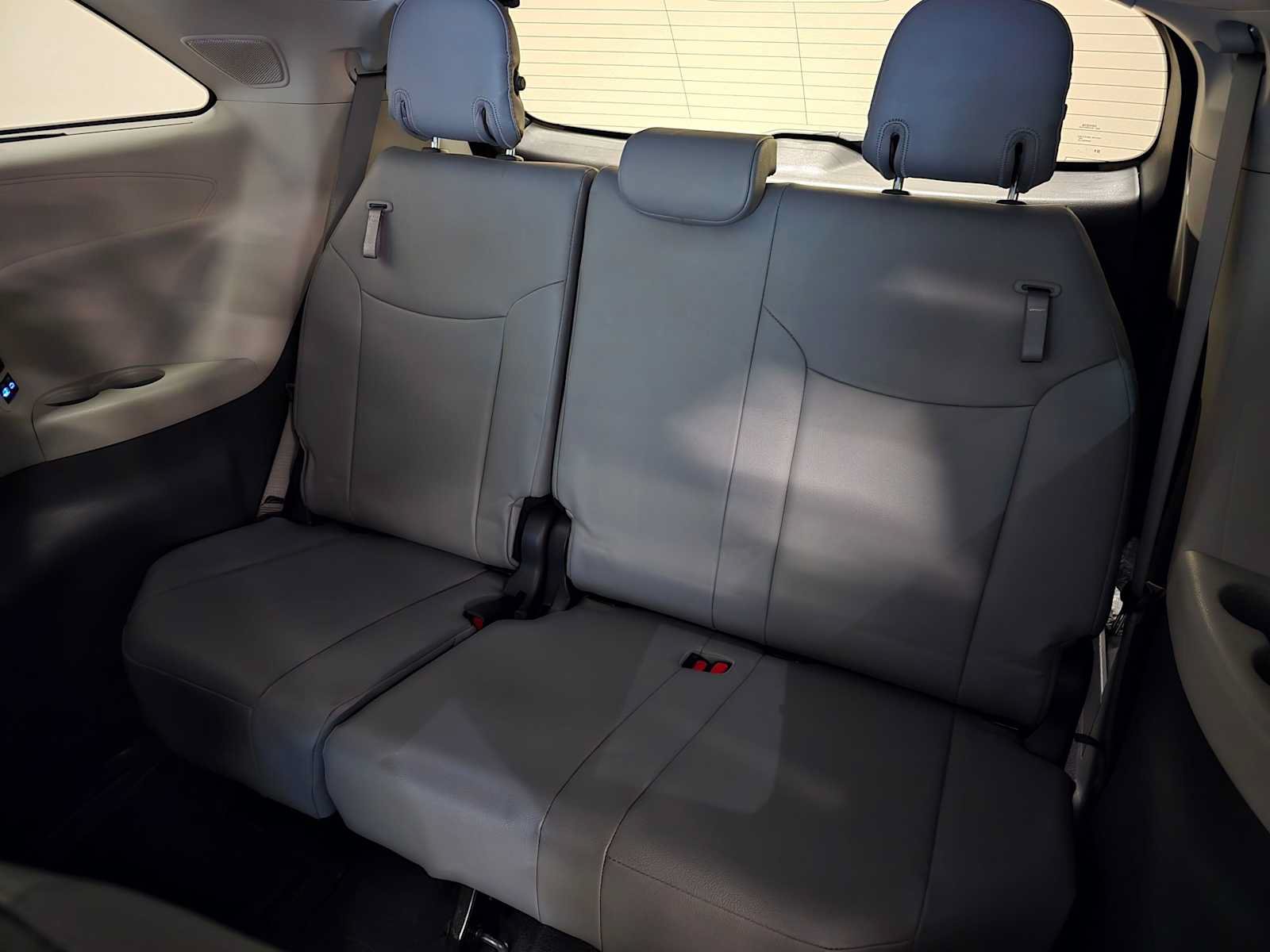 Certified 2024 Toyota Sienna Limited w/ Protection Package (TMS) AWD/4WD image 25
