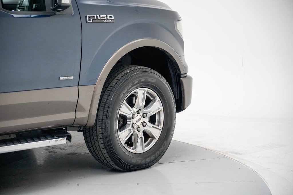 Used 2015 Ford F150 Lariat w/ Equipment Group 502A Luxury image 11