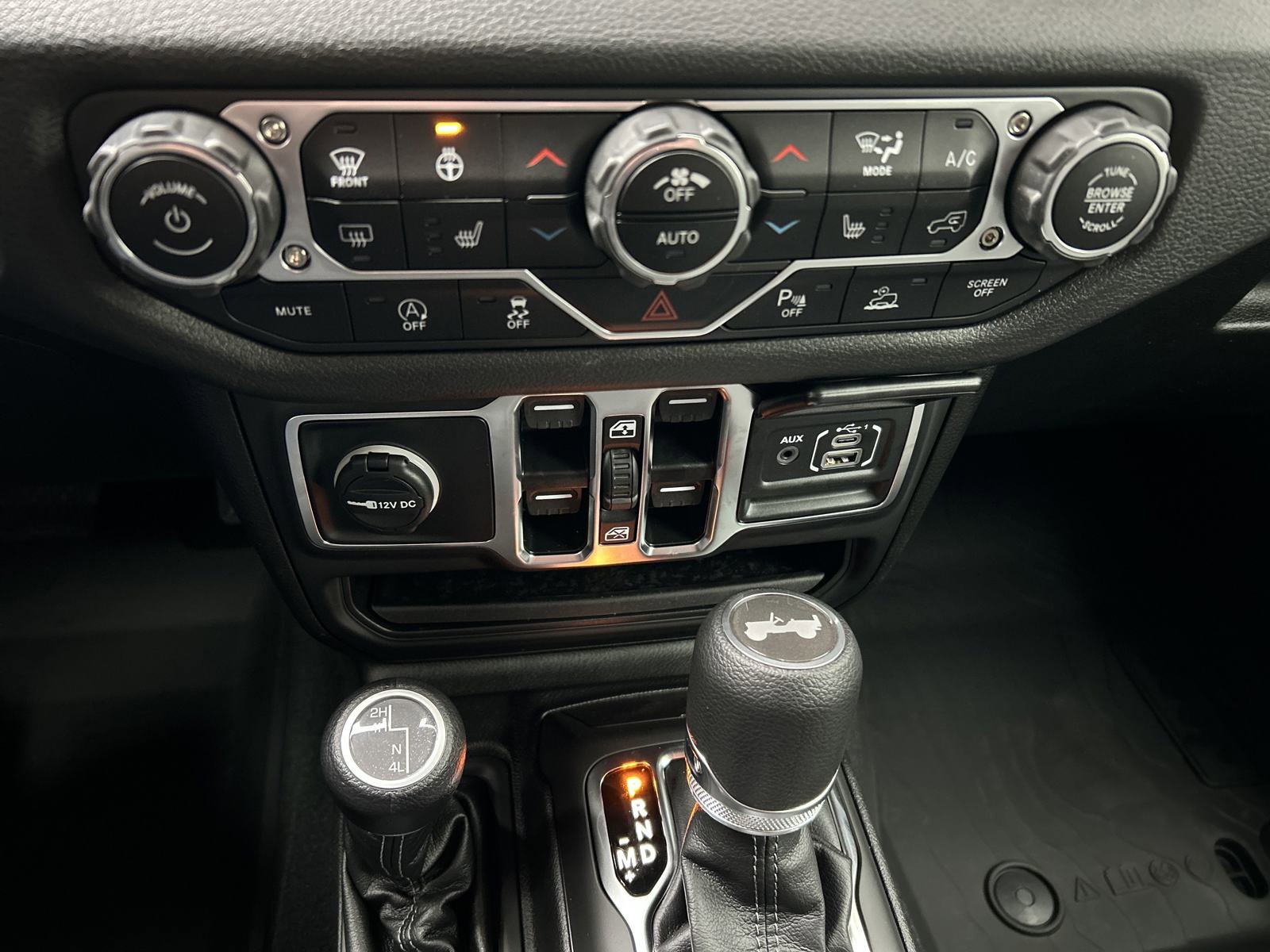 New 2025 Jeep Wrangler Sport S image 33