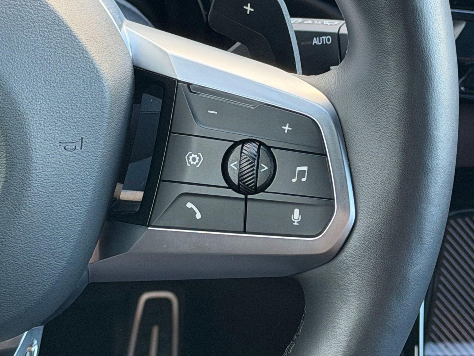 Certified 2024 BMW X1 xDrive28i image 25