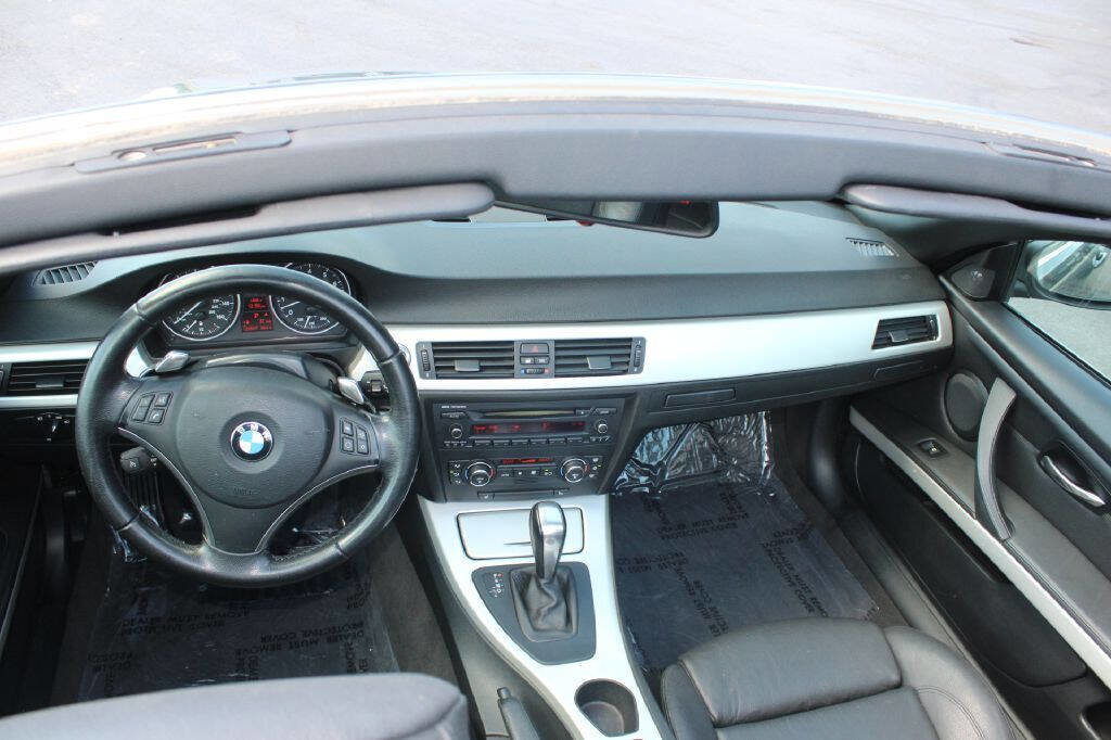 Used 2007 BMW 335i Convertible image 5