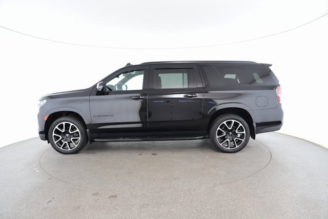 Used 2022 Chevrolet Suburban RST image 6