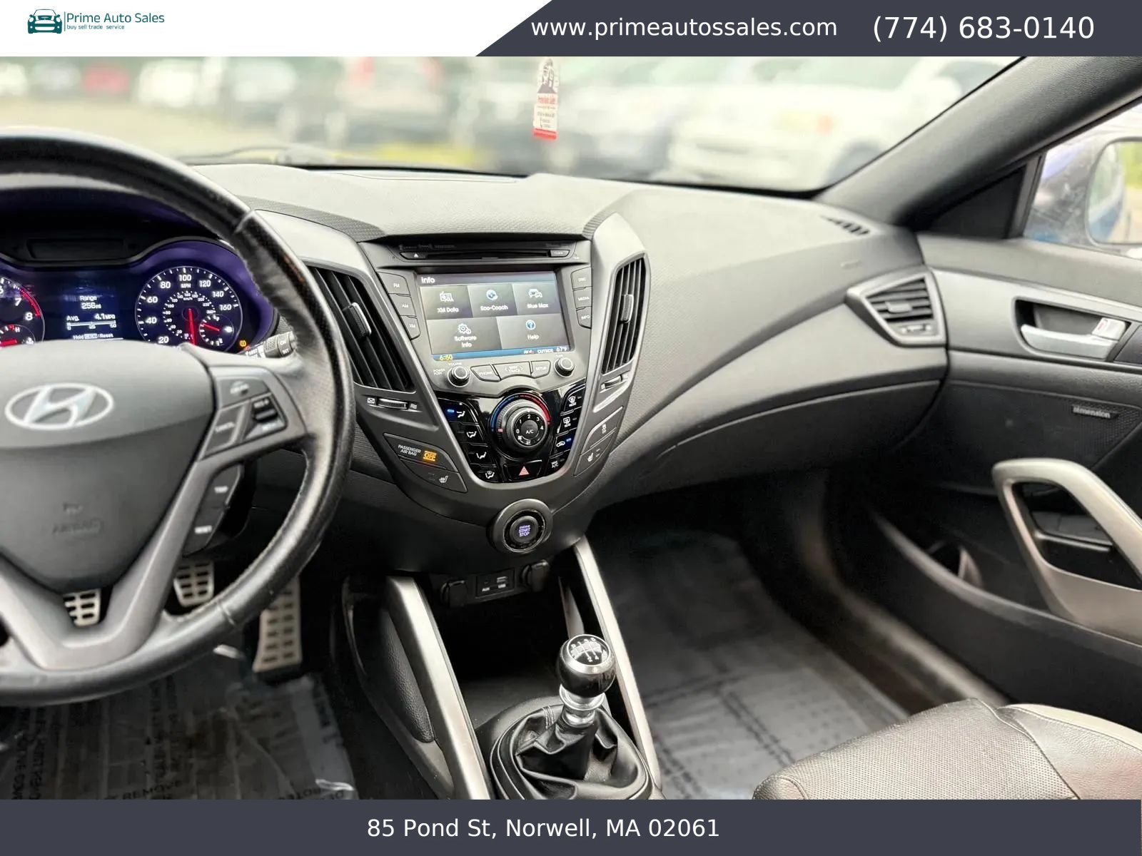 Used 2016 Hyundai Veloster Turbo FWD image 20