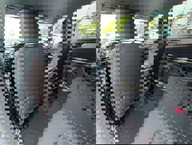 Used 2024 Volkswagen Atlas Cross Sport SE FWD image 15